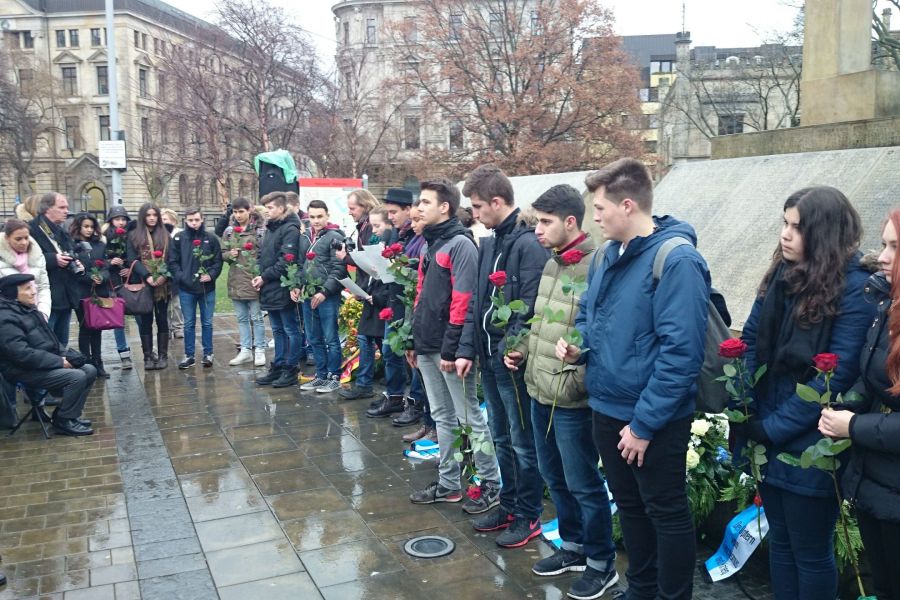 Kranzniederlegung am Holocaustdenkmal